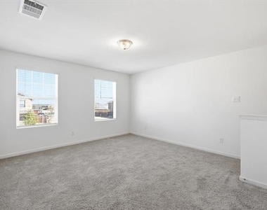 1802 Washington Street - Photo Thumbnail 25