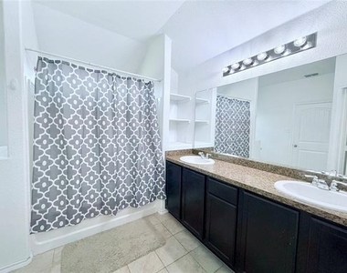 520 Cantebury Park Lane - Photo Thumbnail 18