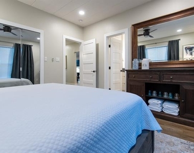4512 Victor Street - Photo Thumbnail 21