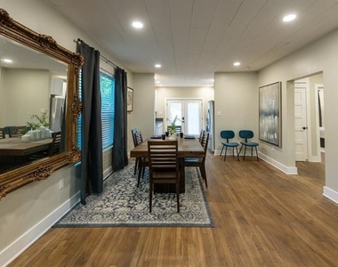 4512 Victor Street - Photo Thumbnail 9