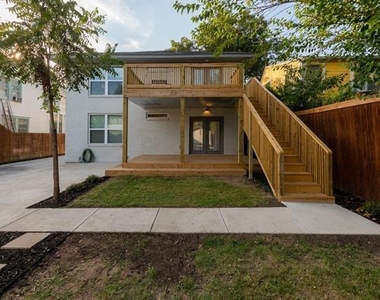 4512 Victor Street - Photo Thumbnail 37