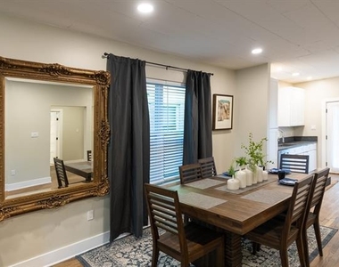 4512 Victor Street - Photo Thumbnail 7