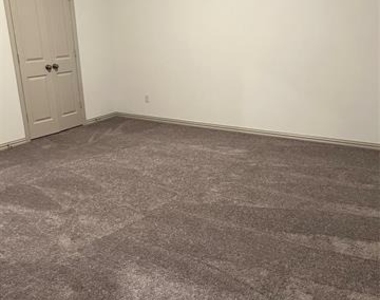 6041 Roper Road - Photo Thumbnail 21