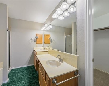 3404 Napolean Court - Photo Thumbnail 18