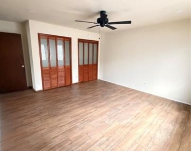 7327 Cave Drive - Photo Thumbnail 8