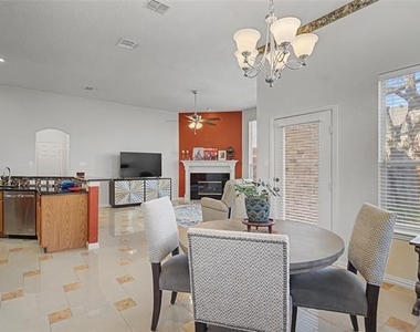 3609 Bonita - Photo Thumbnail 19