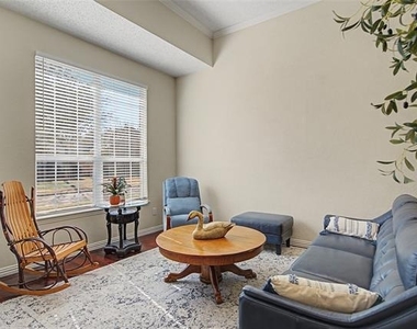 3609 Bonita - Photo Thumbnail 36