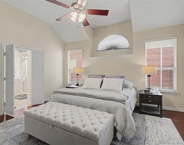 3609 Bonita - Photo Thumbnail 9