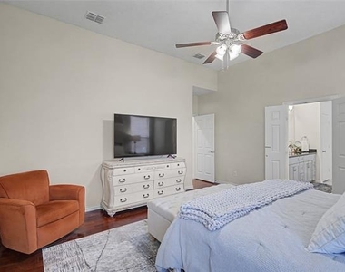 3609 Bonita - Photo Thumbnail 10