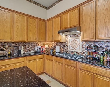 3609 Bonita - Photo Thumbnail 29