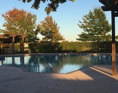 9909 Carter Drive - Photo Thumbnail 34