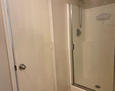 9909 Carter Drive - Photo Thumbnail 22