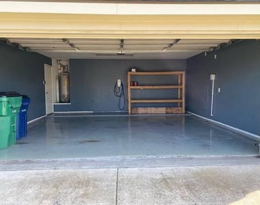 9909 Carter Drive - Photo Thumbnail 32