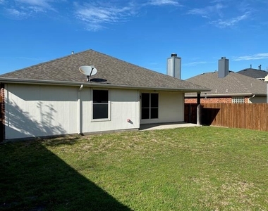 9909 Carter Drive - Photo Thumbnail 28