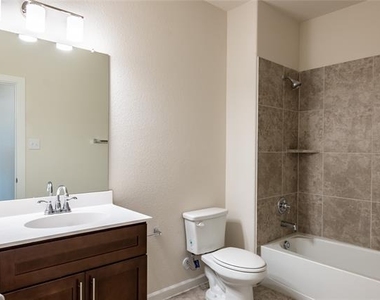 417 Vawter Drive - Photo Thumbnail 22
