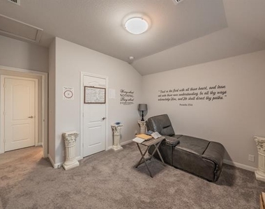1116 Kingbird Lane - Photo Thumbnail 27