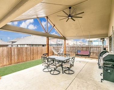 1116 Kingbird Lane - Photo Thumbnail 1