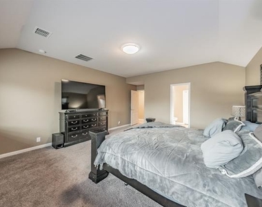 1116 Kingbird Lane - Photo Thumbnail 21