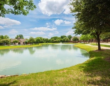 5304 Mesquite Drive - Photo Thumbnail 15