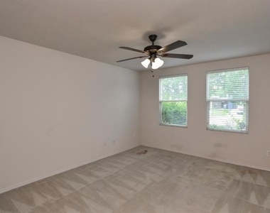 1105 Wyatt Earp Drive - Photo Thumbnail 14