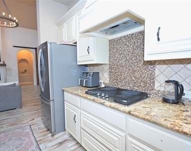 3207 Pampa - Photo Thumbnail 9