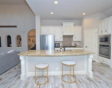 3207 Pampa - Photo Thumbnail 5