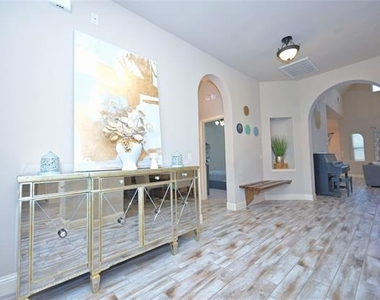 3207 Pampa - Photo Thumbnail 23