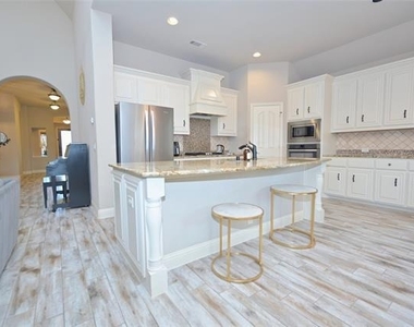 3207 Pampa - Photo Thumbnail 6