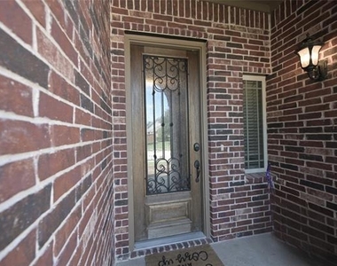 3207 Pampa - Photo Thumbnail 3