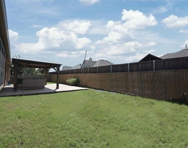 3207 Pampa - Photo Thumbnail 37