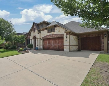3207 Pampa - Photo Thumbnail 1
