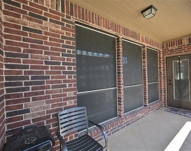 3207 Pampa - Photo Thumbnail 35