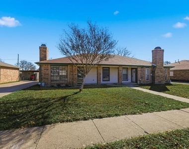 5722 Westchase Drive - Photo Thumbnail 1