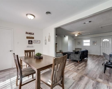2000 Melissa Street - Photo Thumbnail 15