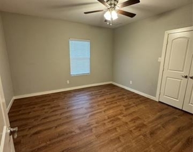 308 Gammill Street - Photo Thumbnail 27