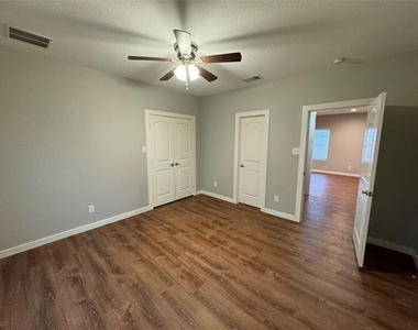 308 Gammill Street - Photo Thumbnail 28
