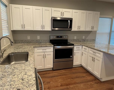 308 Gammill Street - Photo Thumbnail 15