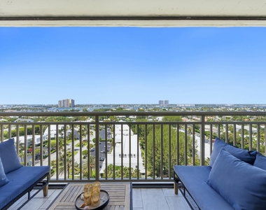 3400 N Ocean Drive - Photo Thumbnail 21