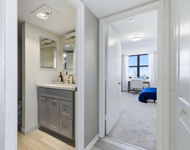 3400 N Ocean Drive - Photo Thumbnail 20