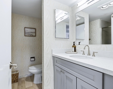 3400 N Ocean Drive - Photo Thumbnail 18