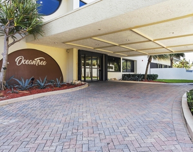 3400 N Ocean Drive - Photo Thumbnail 36