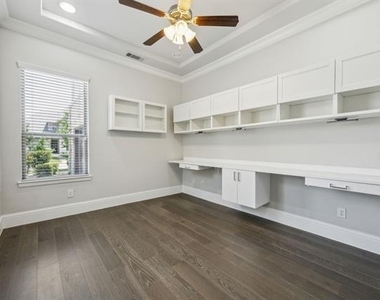 975 Stampede Drive - Photo Thumbnail 25