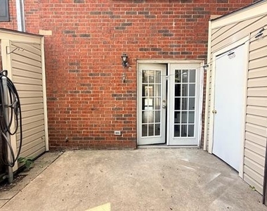 228 Samuel Boulevard - Photo Thumbnail 13