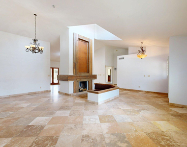 10575 E Mission Lane - Photo Thumbnail 2