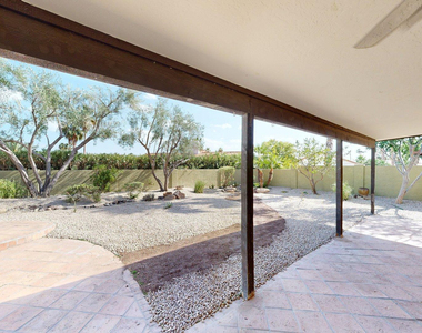 10575 E Mission Lane - Photo Thumbnail 21