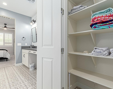 17494 W Middlebury Street - Photo Thumbnail 26