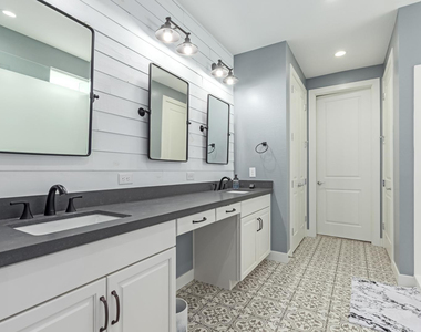 17494 W Middlebury Street - Photo Thumbnail 23