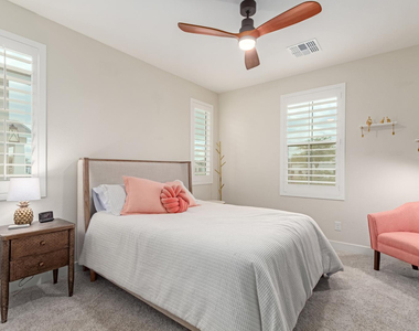 17494 W Middlebury Street - Photo Thumbnail 28
