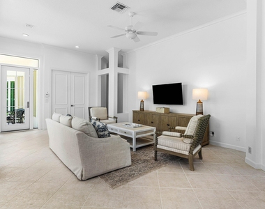 116 Coral Cay Drive - Photo Thumbnail 6