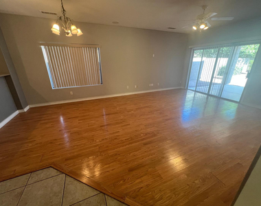 16829 W Cottonwood Street - Photo Thumbnail 4